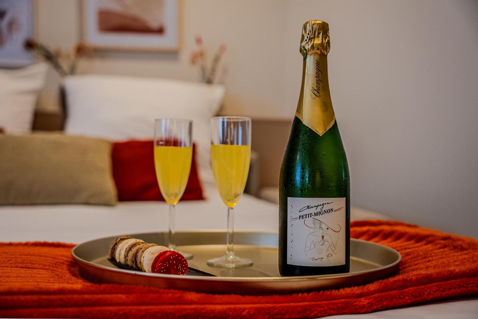 Au Duplex D'Or Centre Historique Lejlighed Besançon Eksteriør billede